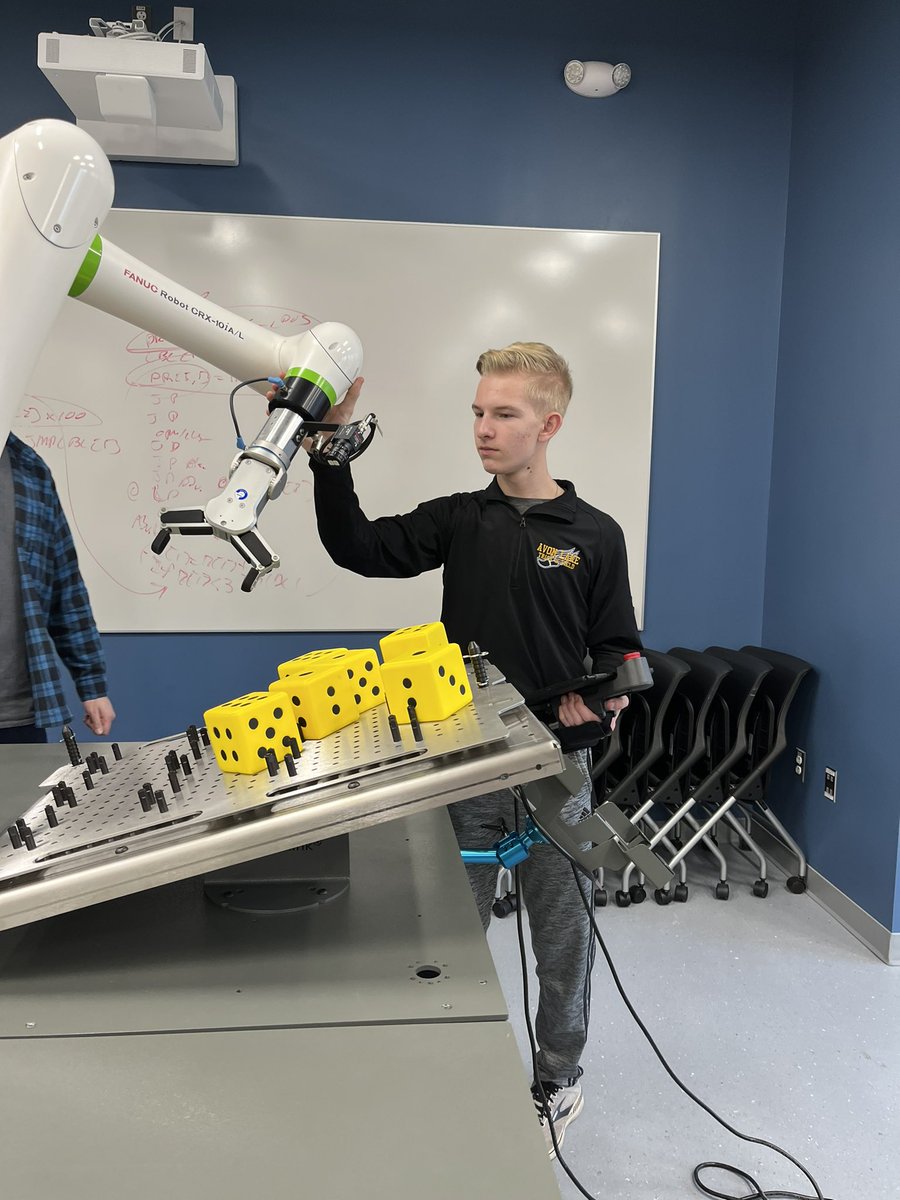 ALHSRobotics tweet picture