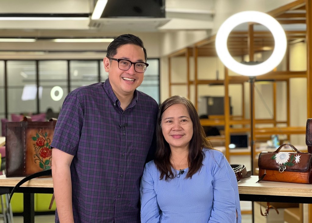 bamaquino's tweet photo. Php10,000 NA DAGDAG-PUHUNAN EVERY WEEK!

Panoorin ang second episode ng pinakabagong online show ng @letsgonegosyo - ang Quick Panalo with Bam Aquino! Watch here: https://t.co/WvHD8K7PRD

#QuickPanaloWithBam
#GoNegosyo https://t.co/m0EjpbZV0R
