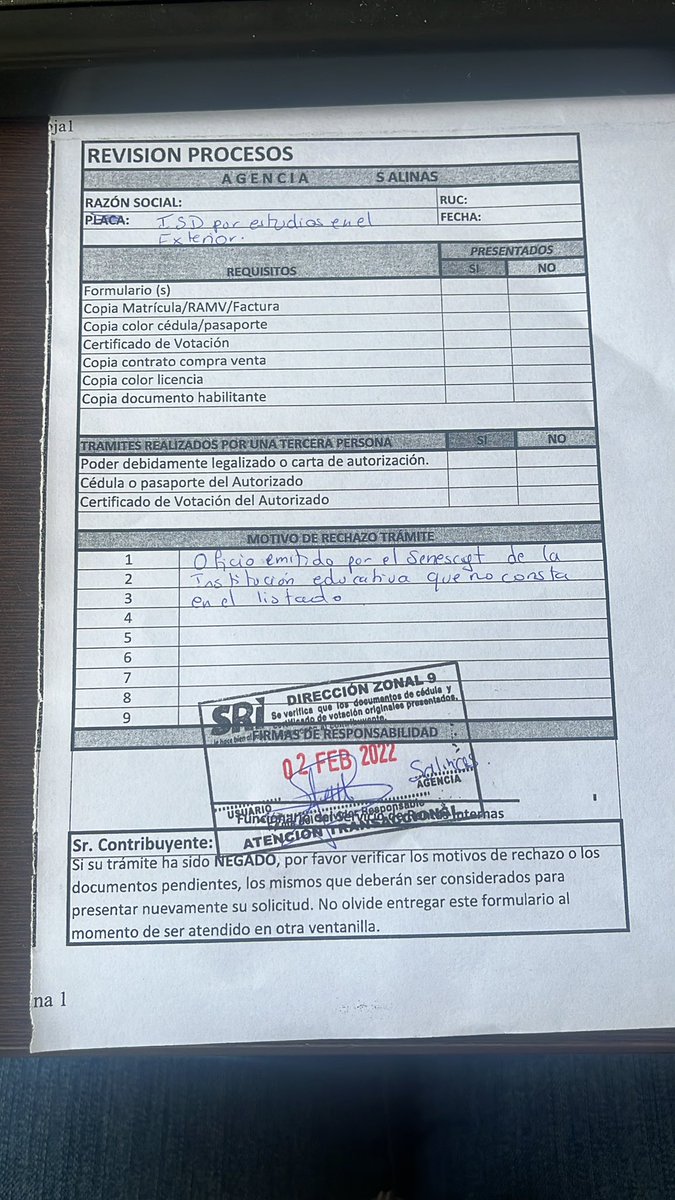ximenacarolinac's tweet photo. Sri como es posible que exijan que las instituciones extranjeras estén en el listado de Senescyt si dicho listado no existe desde 2018.Queremos estudiar sin tener que pagar impuestos isd,contradictorio al discurso del
presidente @LassoGuillermo  @FcoBrionesR @SRIoficialEc https://t.co/kz95a1r1s4