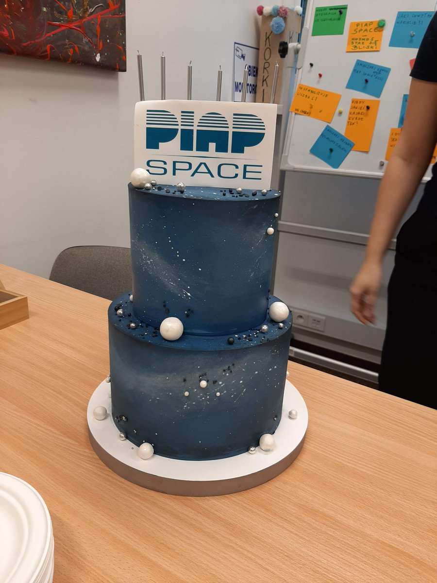 PIAP_Space's tweet photo. Today we celebrate the 6th birthday of PIAP Space! We wish you many more bright years, because PIAP Space is "an ever-growing constellation of stars" 🙂
#piapspace #gopiapspace #team #urodziny #celebration https://t.co/99D4maidzW