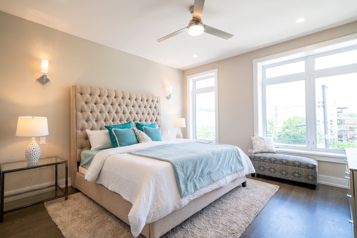 Chicagoagent10's tweet photo. Are you ready to take the plunge and buy your first home? We are here to help! #firsttimehomebuyers #dreamhome #davidorealestate
https://t.co/EePb6Q3yzU https://t.co/fpKdtZt9ak