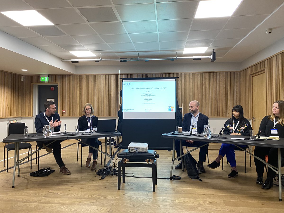 New music fan here, sat at the front watching a panel from my brilliant work pal <a href="/Joe_Frankland/">Joe</a> with @HarrietWybor <a href="/sonia_stevenson/">Sonia Stevenson</a> <a href="/Sam_Fernando_/">Sam Fernando</a> and Sam Rigby #abo2023