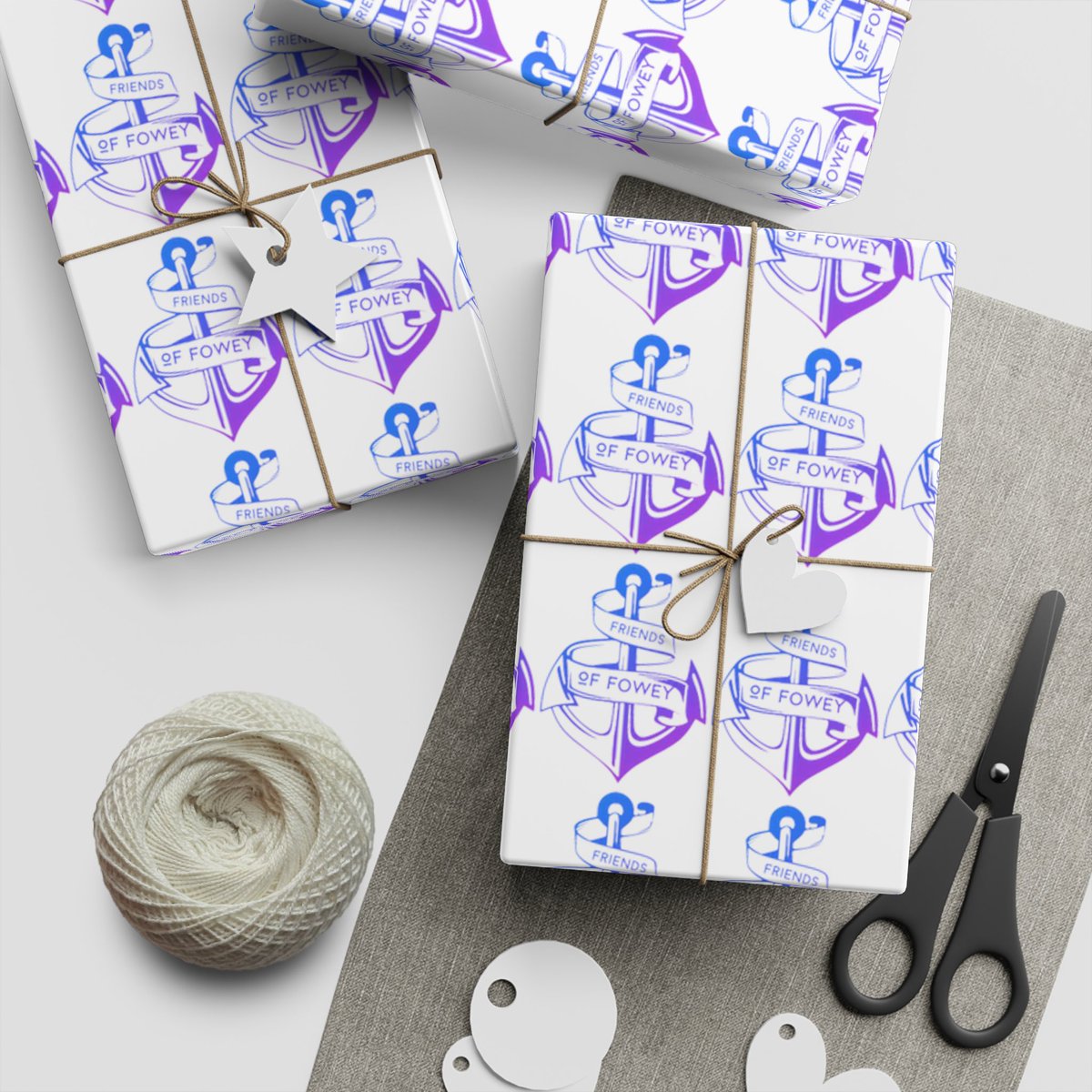 Niftycotton's tweet photo. How cute is this #friendsoffowey wrapping #paper 🤩😍🌊
Perfect for wrapping a #souvenir from #fowey!
Or even journal wrapping 💪🏼
Check it out on our #etsystore #shoplocal #supportlocalbusiness #fowey #cornwall #cornwallhour #exommerce https://t.co/PHPWsW3mUG