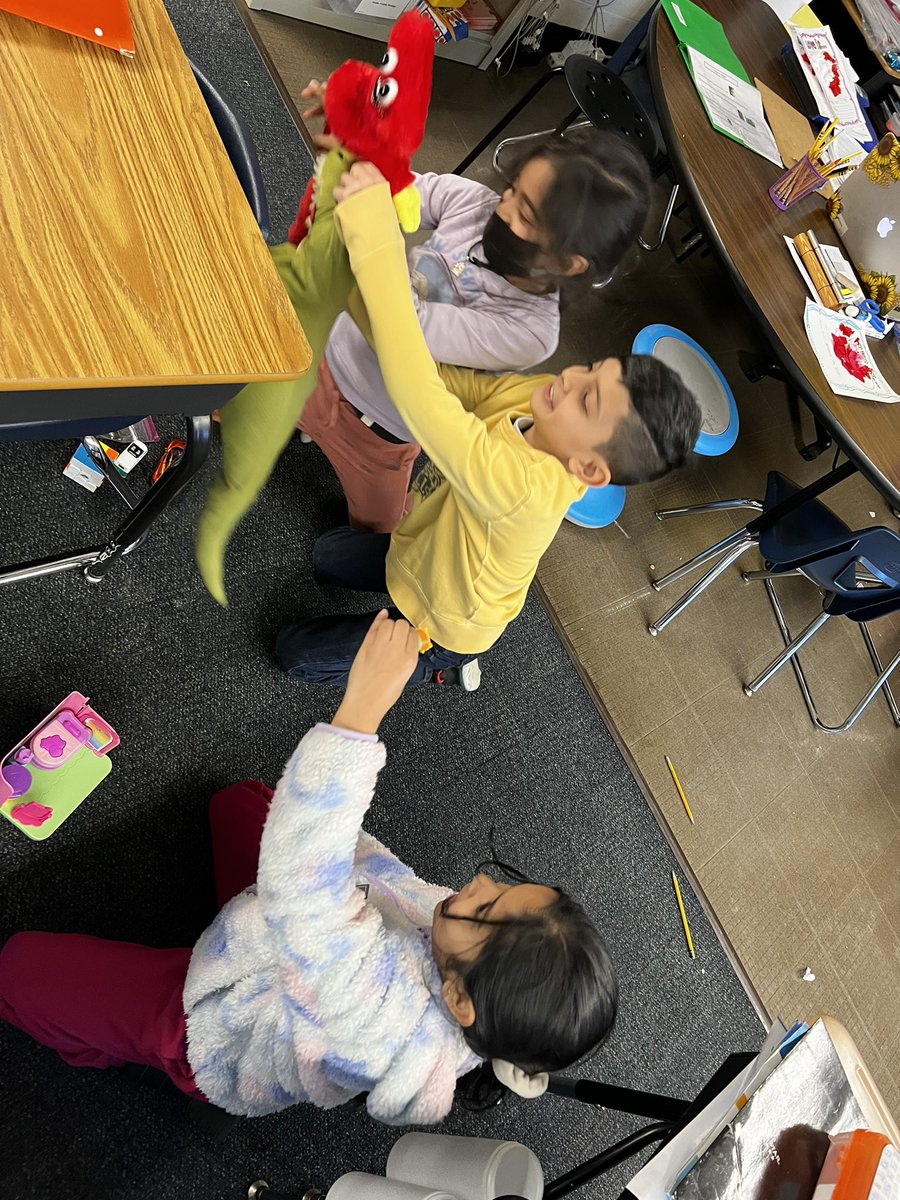 Rachel Olszewski tweet media