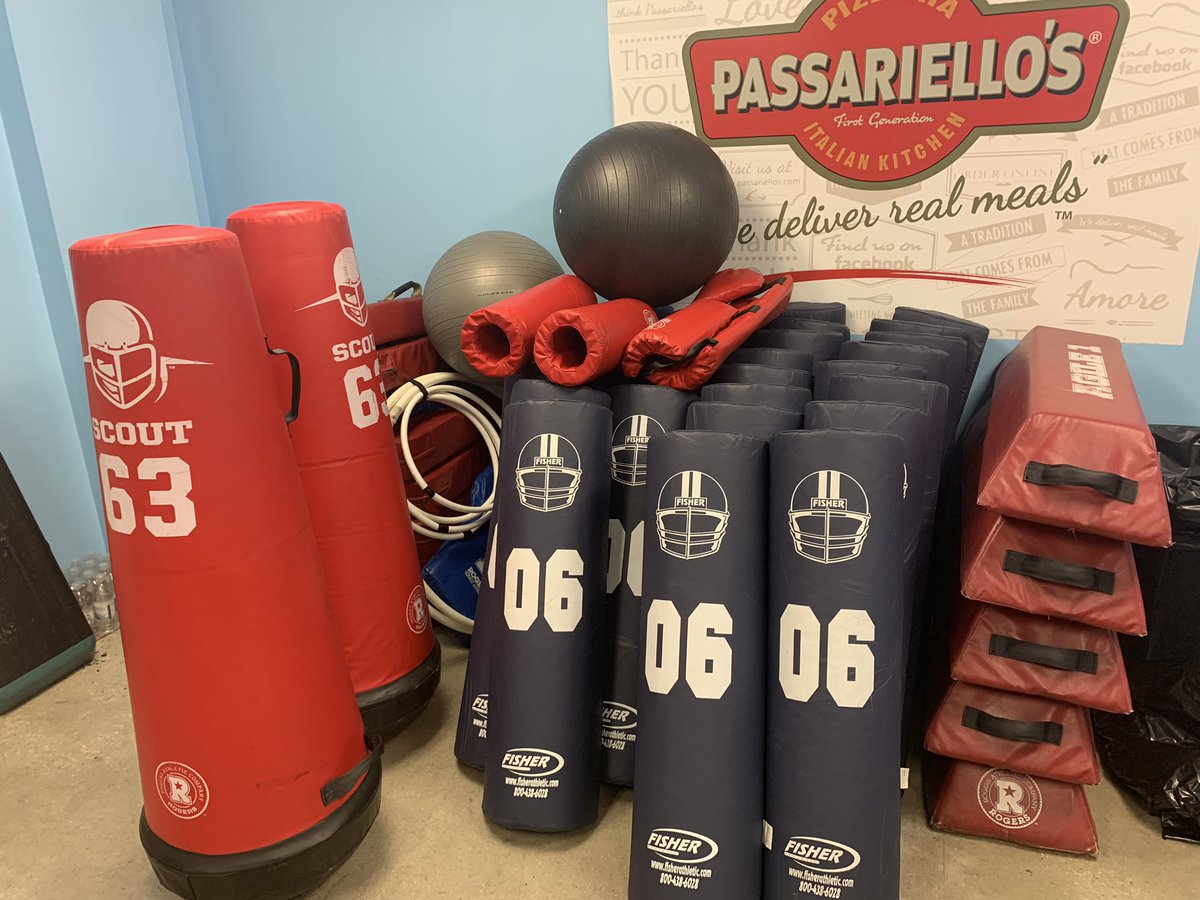 JerseyGridScout's tweet image. ✅HS Training Academy #5 in the Books

✅ “ALWAYS leave it better than you found it.”

✅Great Understanding of #Expectations within a #Culture

✅Tells me the group has Quality &amp;amp; Substsnce.

#WinnersWin
#LeadersLead 

@JasonPare01 @Coach_Hawk64 @Coach_B_XXVII @J_7TRE_E