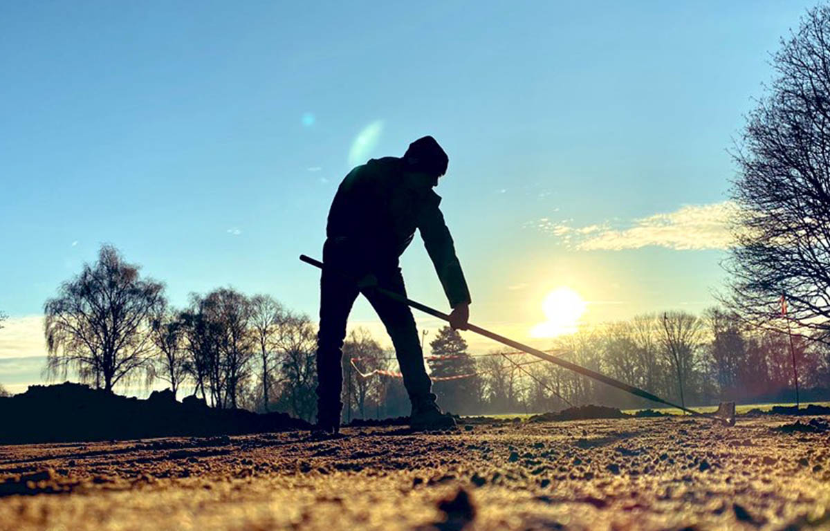 Greenkeeping Career Opportunity - Regional Golf Course Manager 
<a href="/GlendaleGolf/">Glendale Golf & Country Club</a> Richmond Park
bigga.org.uk/career/regiona…