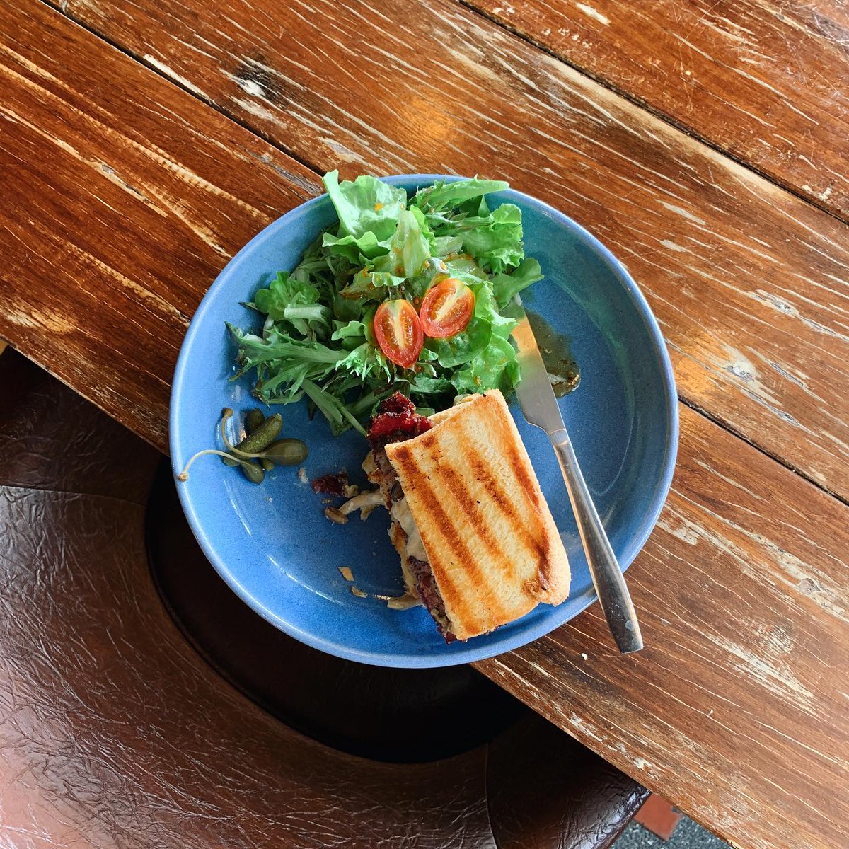 A healthy outside starts from the inside.