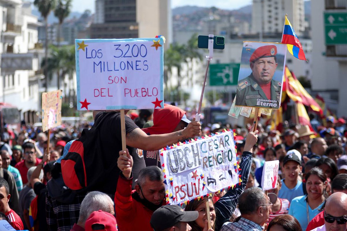 Jnnl1321's tweet photo. Ya✋📌 #BastaDePersecuciónEconómica
Las Sanciones Las Paga el Pueblo!¡
@Mippcivzla @NicolasMaduro  @luzzy2101 @nairam1306 https://t.co/smtaZ7tPtE