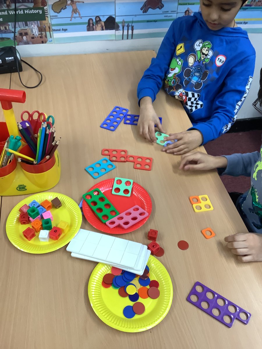 Miss_Shaw_FPA's tweet photo. We are having a great day exploring number! #NumberDay2023 https://t.co/YohPlRZGWR