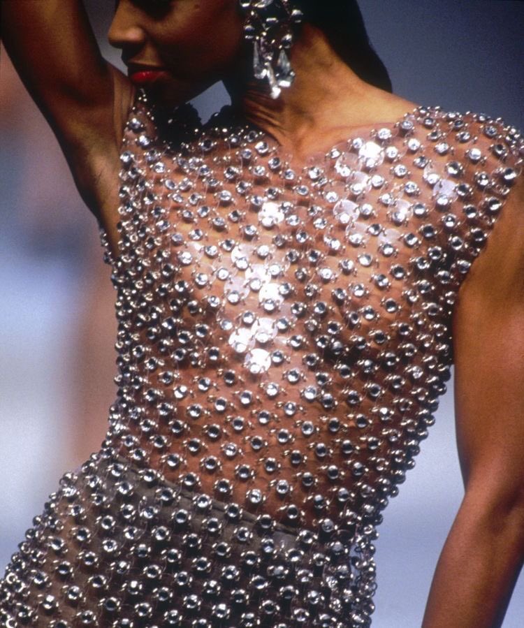 saintdoII's tweet image. rip paco rabanne… this is such a sad loss for art and fashion, the designer who essentially coined space age fashion and overall metallic chain dresses since the 60s