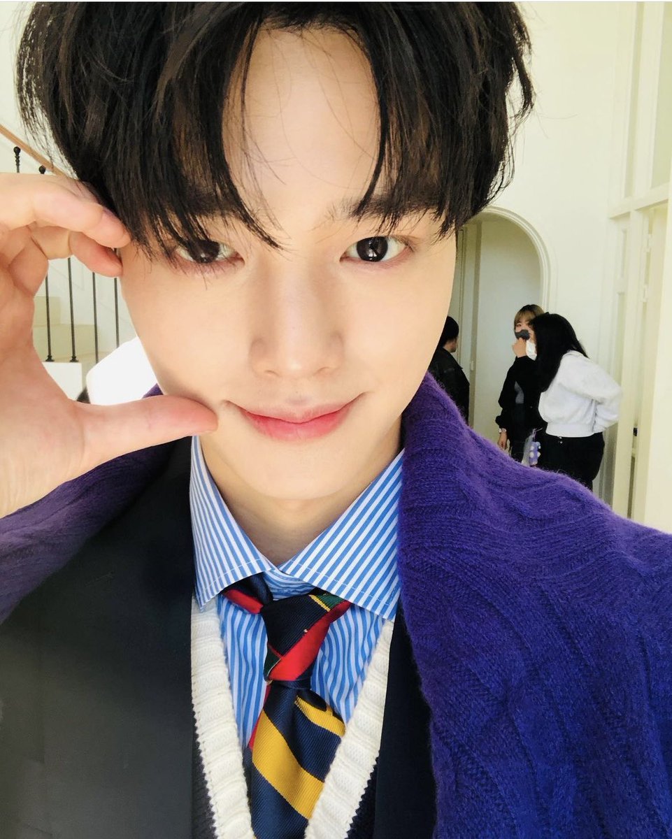 Hyonsiku1116's tweet photo. バレタインの予定は？って聞かれてソンガンと会いますって言えるの幸せすぎてだな https://t.co/tQdJwW0RBI