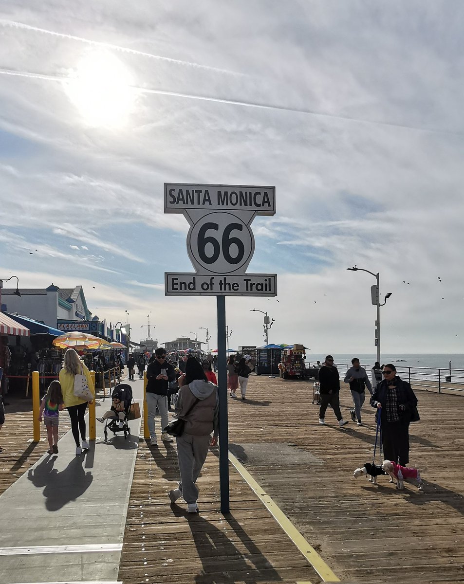 Jonsully72's tweet photo. #nowvisiting #LosAngelesCA
What a place🎼🎧😍 https://t.co/3STsqL7v12