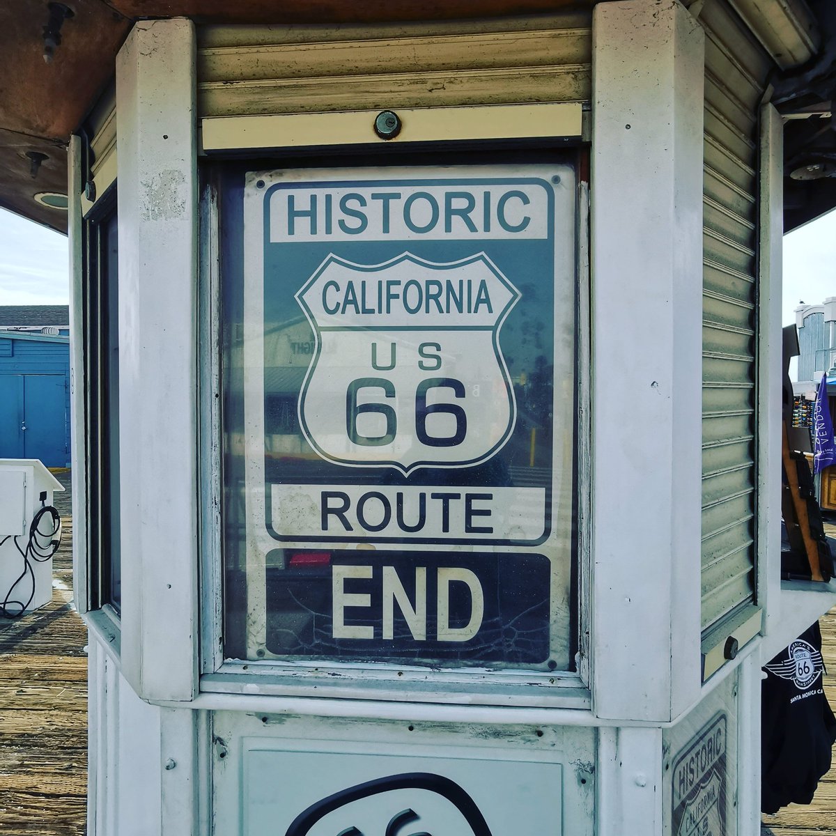 Jonsully72's tweet photo. #nowvisiting #LosAngelesCA
What a place🎼🎧😍 https://t.co/3STsqL7v12