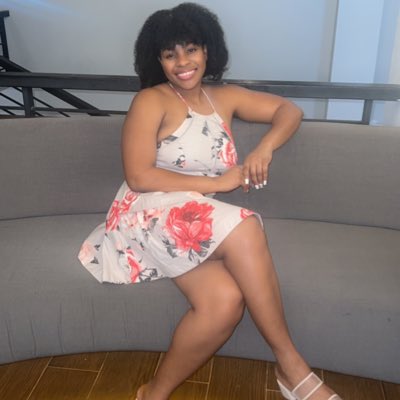 debz_queendom tweet media