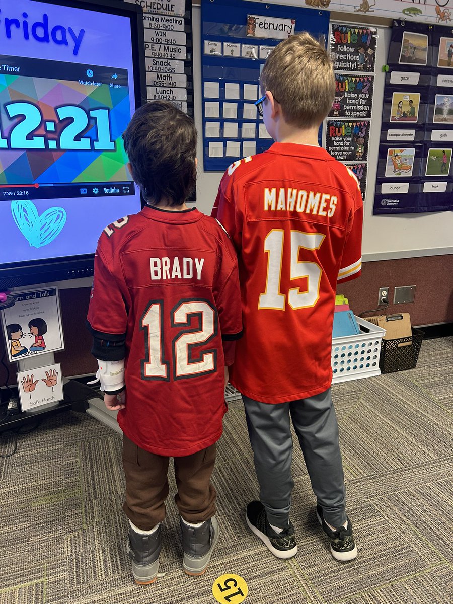 Patrick Mahomes and Tom Brady showed up for Go Red Day! ♥️🏈
