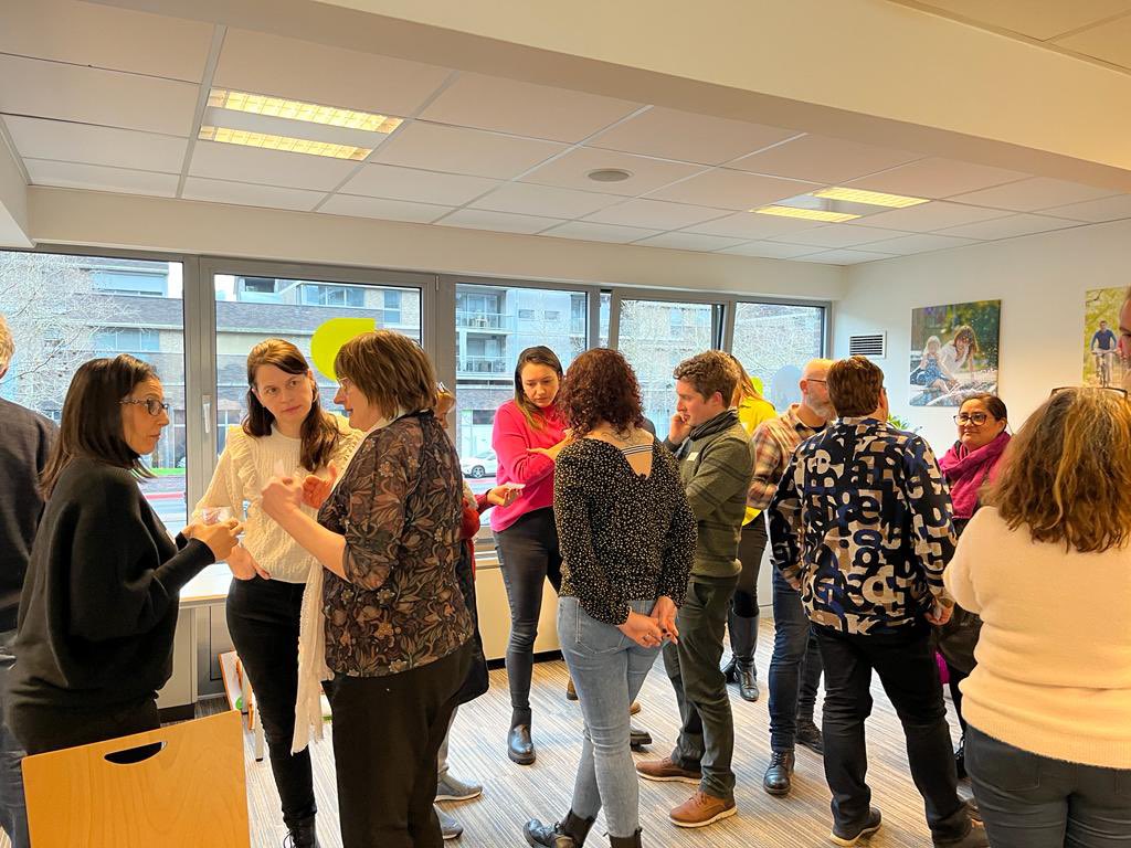 verachtertp's tweet photo. Enthousiaste brainstormsessie ‘Mantelzorg binnen alle culturen’ @CMziekenfonds -PR ELZ Kemp&amp;Duin
#gezondebuurt #inclusief #mantelzorg #diversiteit #eerstelijnszone #kempenduin #genk3600 #gemeenteAs #gemeentezutendaal #gemeenteoudsbergen #stadbree https://t.co/aCzwuw8KaY