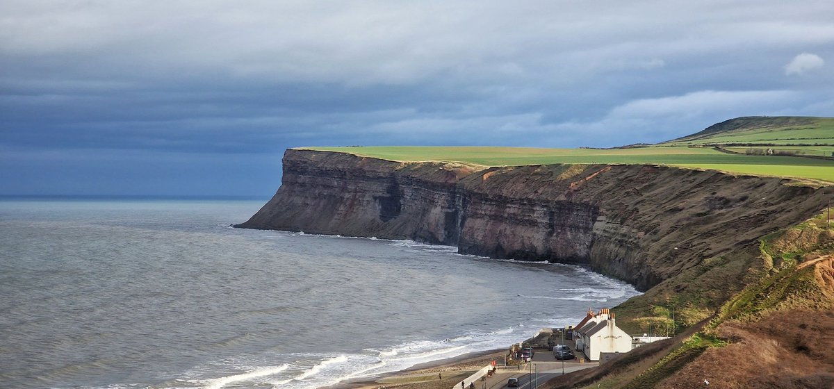 dave_cocks's tweet photo. A bit of a mooch round #Saltburn  #NorthYorkshire #grimupnorth #teessidelive #StormHour #bbcweather #itvweather #earthandclouds #PhotographyWx #GalaxyS22Ultra https://t.co/jWJLIqcBTc
