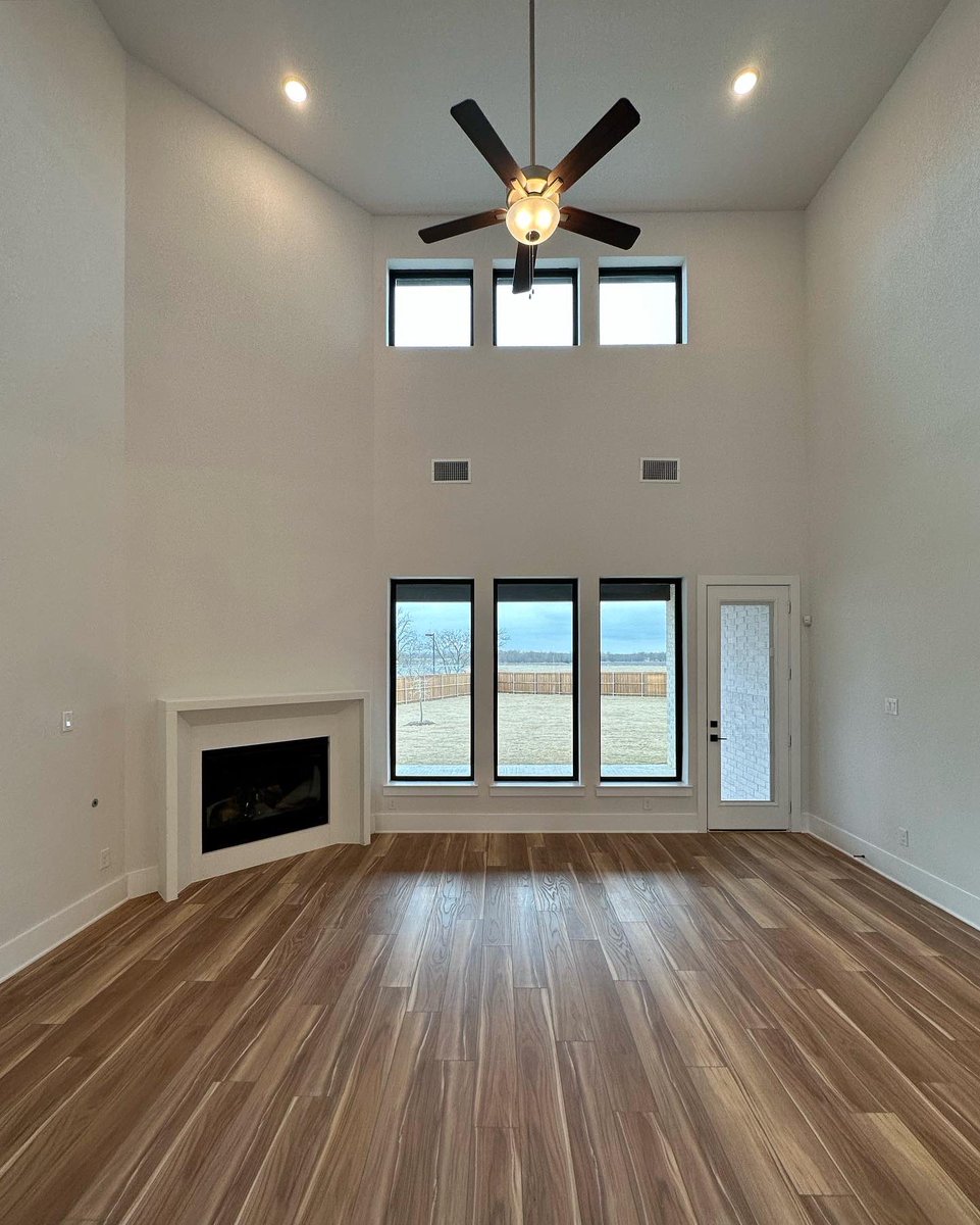 benwegmann's tweet photo. Brand new, quiet living on over half an acre. 😌 https://t.co/B5vGwYrC6D