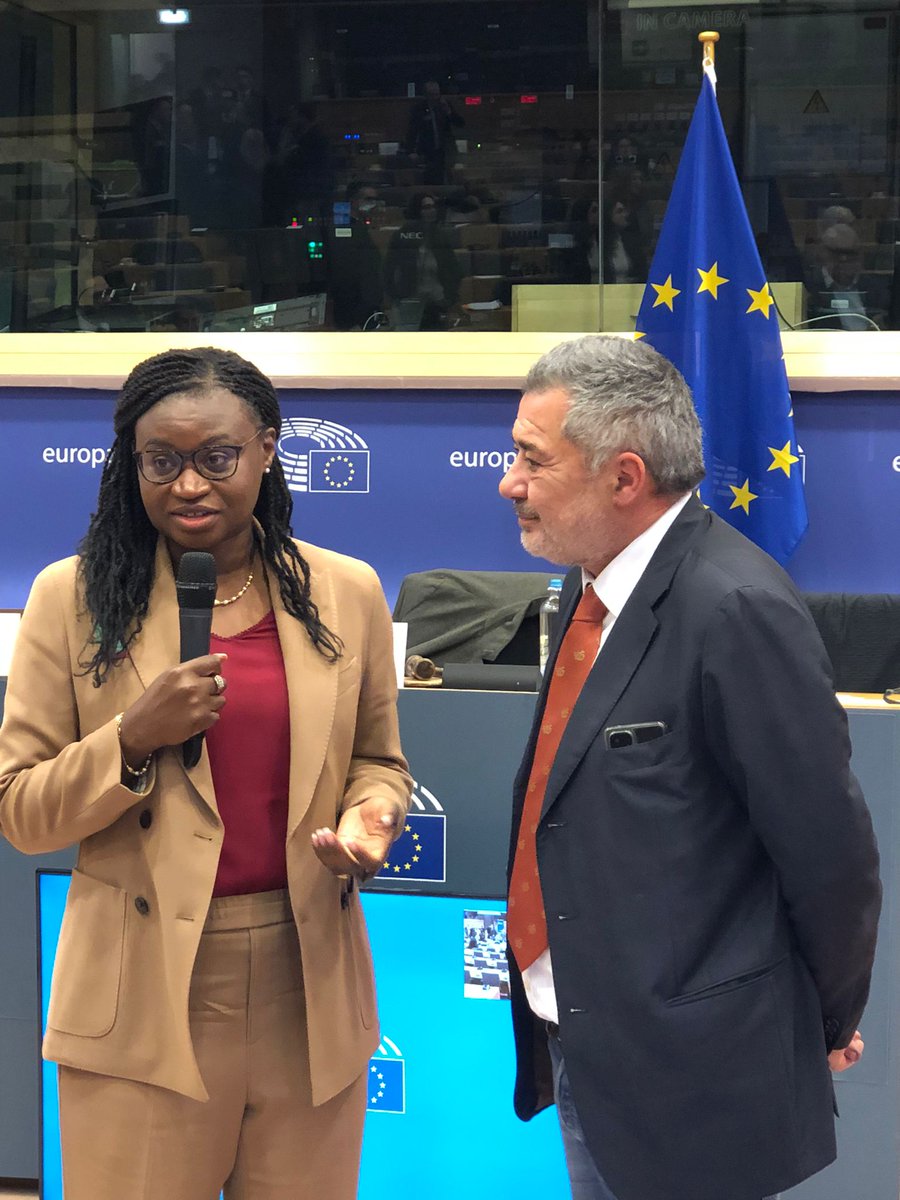 M_Kaapanda's tweet photo. 2/2 Dialogue and mutual respect are critical. In the spirit of equal partnership in the fight to protect biodiversity, Namibia asks for sincere consultations before countries impose blanket bans on the importation of hunting trophies. https://t.co/VU6Cp55zq2