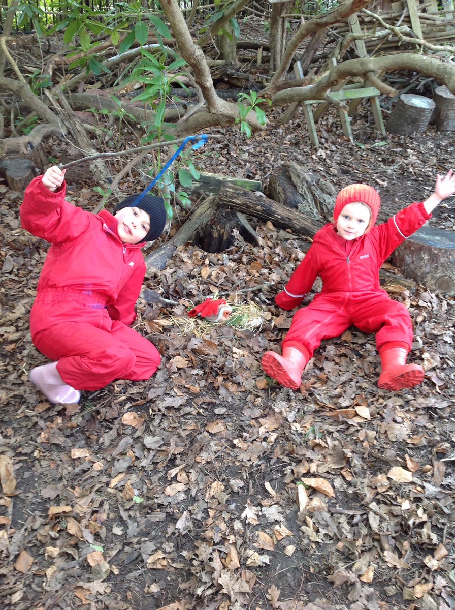 BGS_LowerSch's tweet photo. Reception in outdoor learning this week. We talked about new life in spring and made some birds nests #BGS_Reception #BGS_Outdoorlearning https://t.co/1GmmnAwJyF