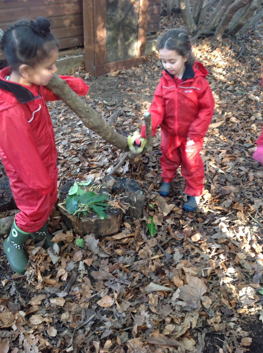 BGS_LowerSch's tweet photo. Reception in outdoor learning this week. We talked about new life in spring and made some birds nests #BGS_Reception #BGS_Outdoorlearning https://t.co/1GmmnAwJyF