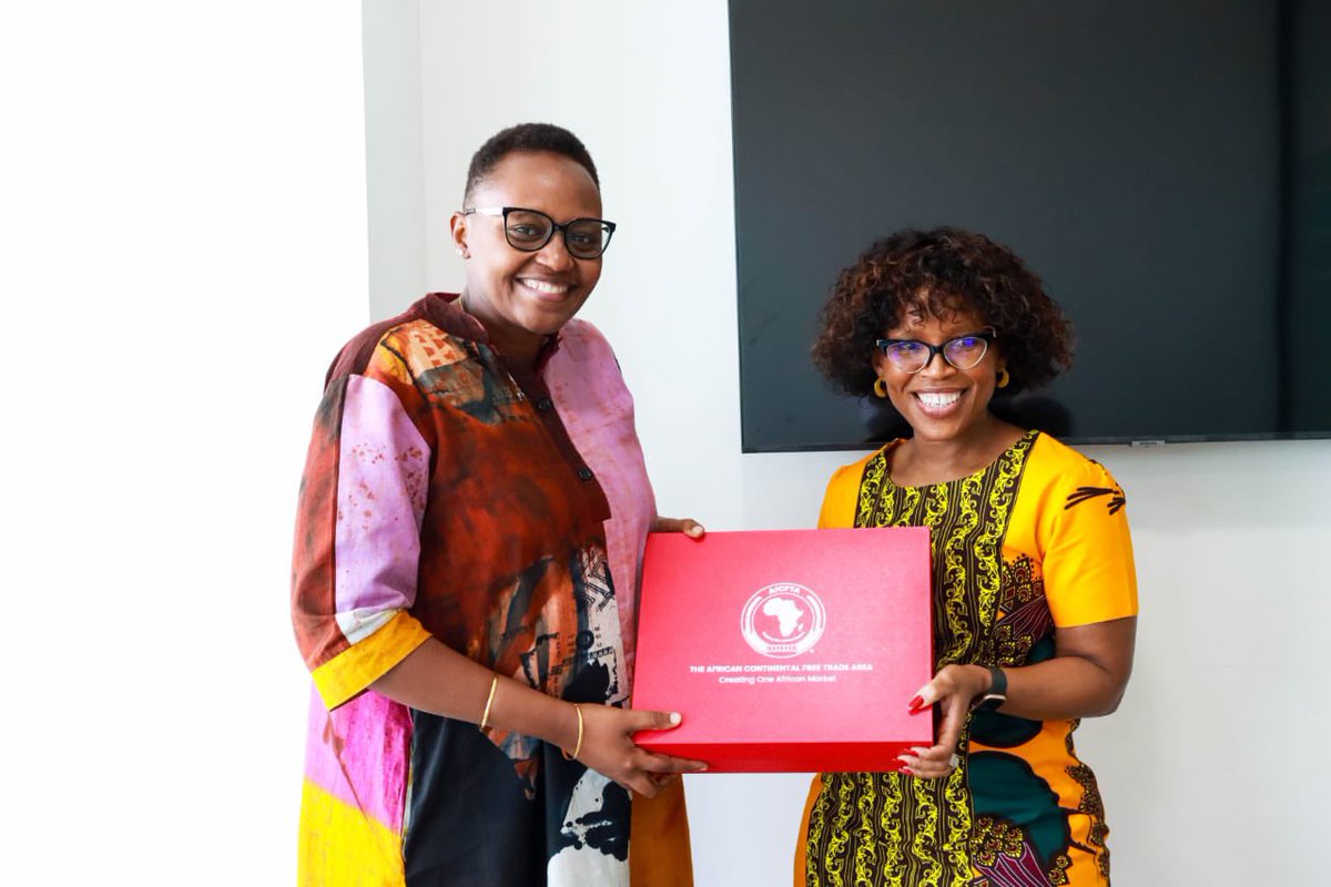 SP_AfCFTA's tweet image. Thrilled to have the support of @BetterThan_Cash as we look to amplify our efforts to drive digital and financial inclusion. Our goal is to ensure that everyone, especially the women and youth who comprise the bulk of the #informalsector, can benefit from the AfCFTA Agreement.