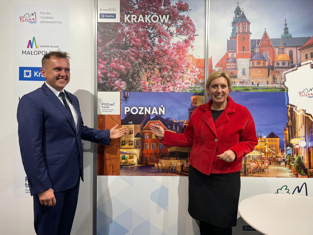 PLinSwitzerland's tweet photo. Ambassador IK: This year again Poland is strongly and actively present during the biggest tourist fair in Zurich FESPO 2023. Also in🇨🇭it is the high time for direction 👉🇵🇱! https://t.co/IJo5rjVnaf