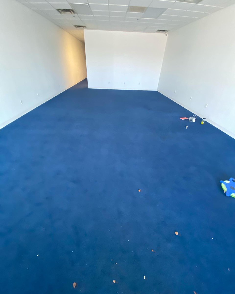 lawyer_johnson's tweet photo. Commercial Renovation Made Easy!

Creative Home Designs LLC

Call Us Today!

602-882-4373
#commerialrealestate #azrenovations #gilbertcontractor #azrealty #azrealtor® #azflippinghouses #azrealestatemarket #azrealestateagents #azrealestateforsales https://t.co/bsLCzSIs04