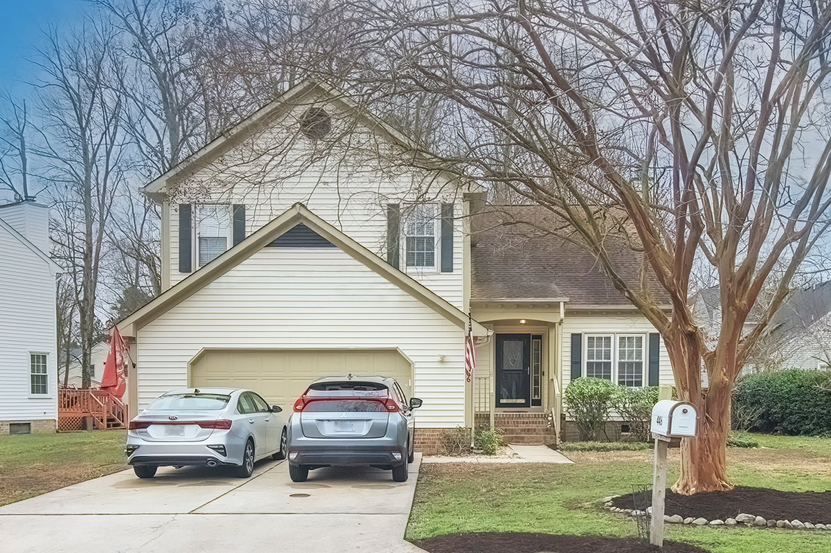 gunnycc's tweet image. Open House this weekend in Riverwalk Chesapeake VA. Open from 11am-2pm Saturday and Sunday!
446 River Bend Cir.
Chesapeake, VA
Association includes pool, clubhouse, trails, boat dock and ramp on the river! Great for Kayakers!