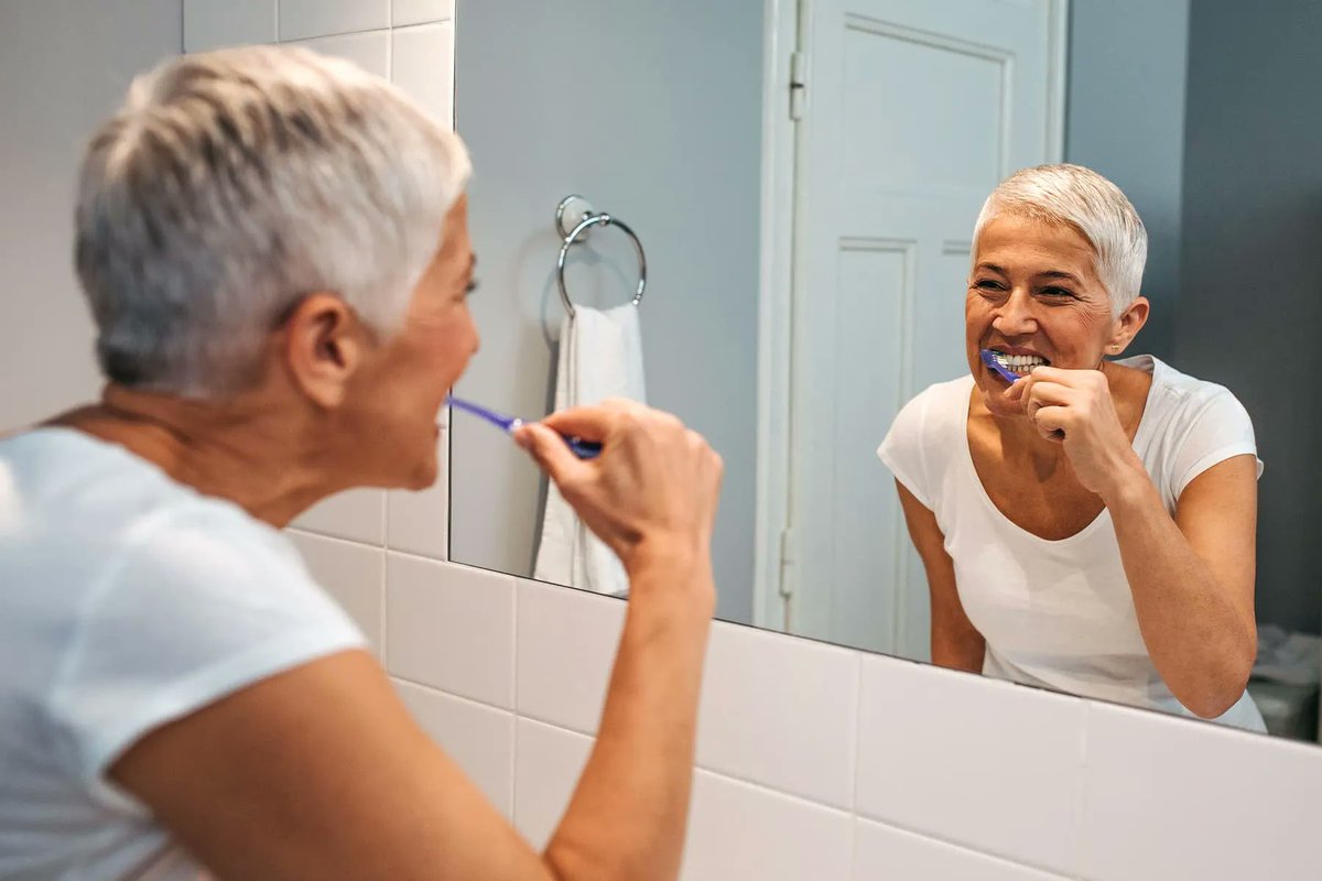 i2PureCeo's tweet photo. #ThursdayThoughts Just read a story referring to #DentalCare… Caring for Teeth, Gums May Safeguard Aging Brains https://t.co/jqm1MoihFn https://t.co/irT2UcxYZE