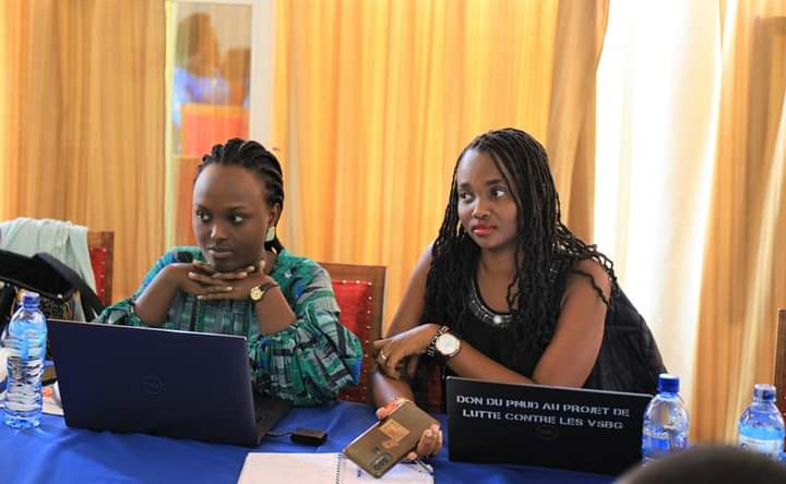AgasekeTv's tweet photo. #Burundi #SNMédia, à travers son programme d'appui à la professionnalisation des Médias #APROM appuyé par @franceauburundi  organise,ce vendredi le 3/2/2023 un atelier de réflexion sur l'amélioration de la Synergie entre les médias et les institutions publique @CNC_BURUNDI https://t.co/slJOQU094v
