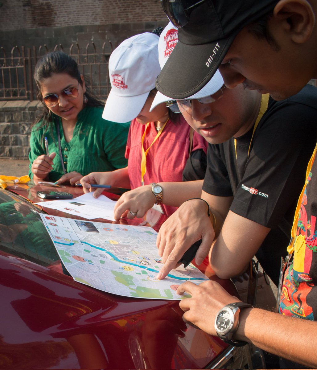 jayeshparanjape's tweet photo. PUNE FOOD HUNT 
Sunday, 12 February 
The PFH is a ‘food’ treasure hunt where participants have to form teams of 3-4 people and decipher clues, locate eating joints in the city, perform tasks and finish in 3 hours. 
Details &amp; Registrations
https://t.co/r7IuX3Eu6j

#pune https://t.co/27FAMIA8MD