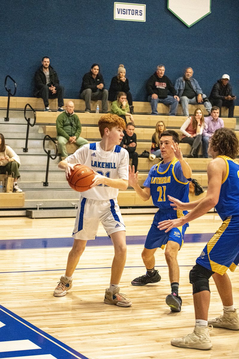 Lakehill Basketball tweet media