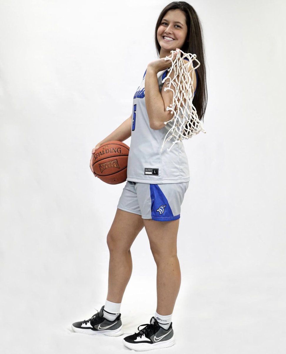CFB247's tweet photo. Alaina Keeney
Thomas Moore University, Forward 2022-2026 https://t.co/1upGXU9dvW