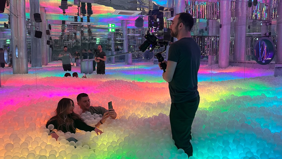 AOTVLTD's tweet photo. Some numbers on a super fun shoot last month:
• 4 days filming
• 9 locations
• 42 deliverables
• 14K+ targeted interactions over 11 days!
• 100% watched in a secure online environment with custom watermark for safe pre embargo distribution. 
#videoproduction  #trainingvideo https://t.co/Y0qZcyP8ve