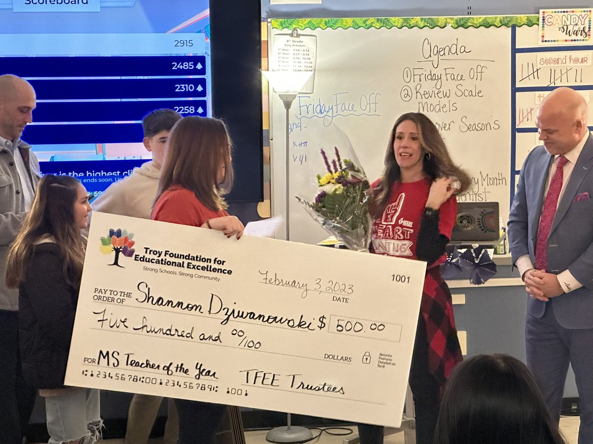 troyschools's tweet image. Congratulations to our Middle School Teacher of the Year, Shannon Dwiwanowski, Science Teacher @LarsonMS! You are amazing @SDziwanowski!