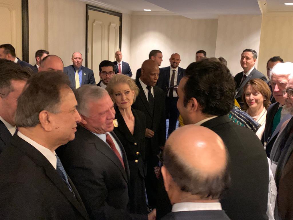 BBhuttoZardari's tweet image. Pleased to attend the National Prayer Breakfast, honored to speak at the international luncheon along with Queen Rania of Jordan on need for interfaith harmony and the power of faith as a force of unity. Grateful to the organizers for honoring my mother Shaheed Benazir Bhutto.