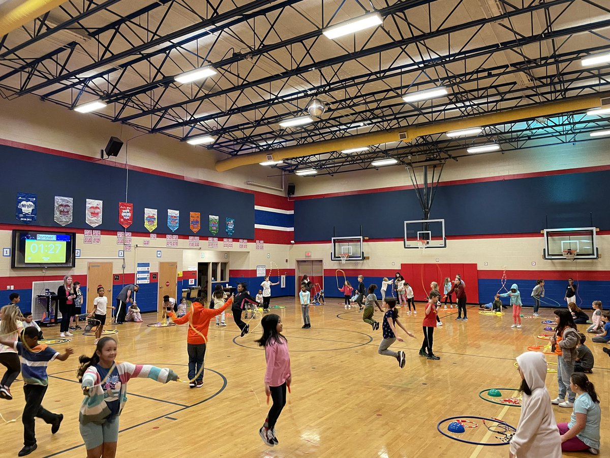 LinardMccloud's tweet image. Today’s a great day for Jump Rope for Heart at the Best School Ever.#opespals