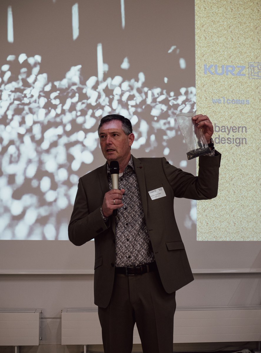 LEONHARD_KURZ's tweet photo. Wow, what a great evening! It was a pleasure to welcome bayern design and all event attendees to our company headquarters. Special thanks to Nadine Vicentini, Kilian Steiner, Nadine Kussinger and the team of bayern design!

https://t.co/ZpysUxYzIh

#leonhardkurz #bayerndesign https://t.co/S8iDXOTgH4