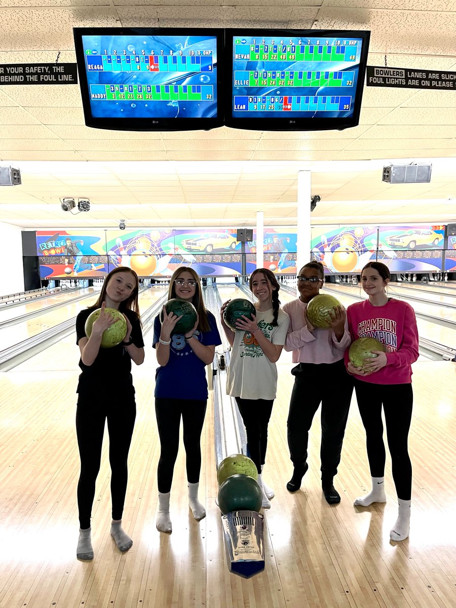 LMS8GirlsBball's tweet photo. Don't pay much attention to the bowling scores, we ended the season last night with an evening of bowling and pizza. They had a blast and it was extremely entertaining to watch. Hats off to both teams for a fantastic season and best of luck in the future! Will miss this group! https://t.co/M7WcFswjNe