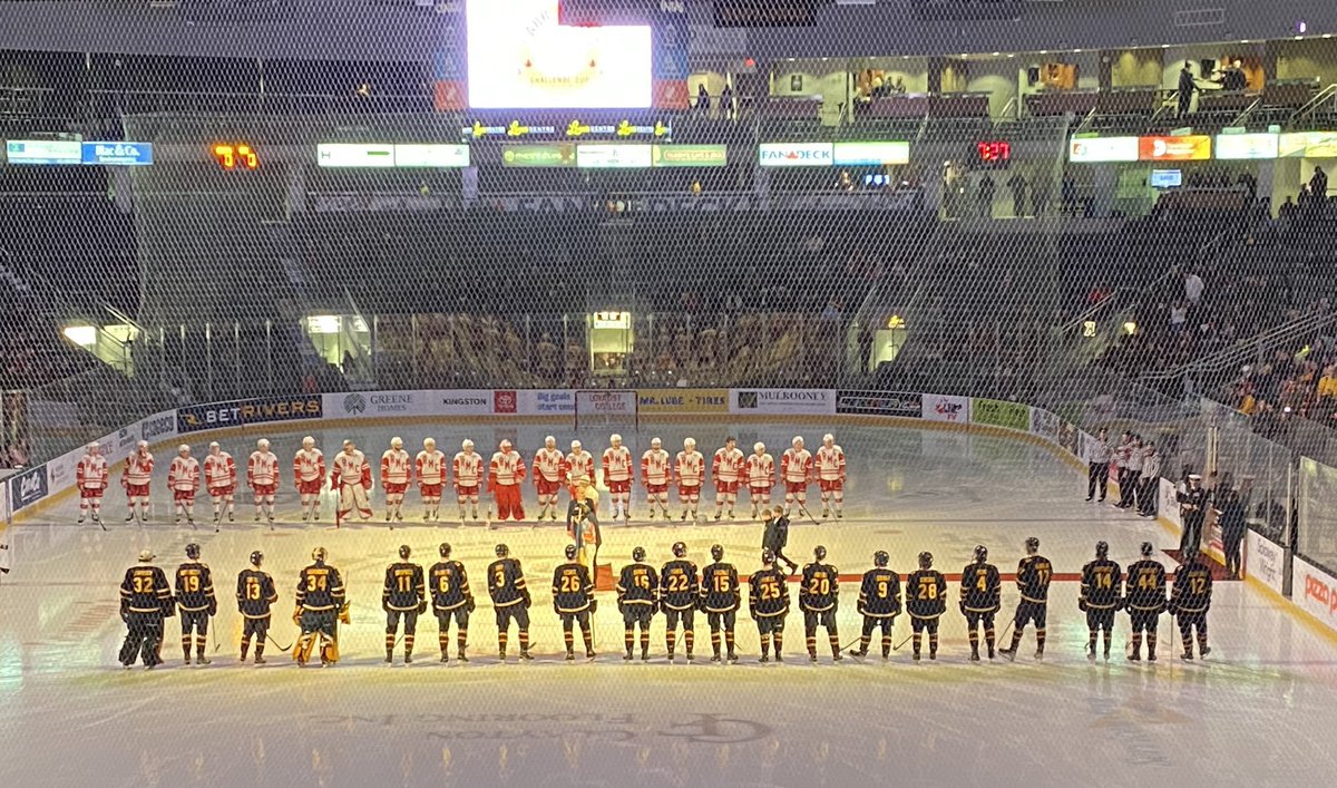 Gibby72's tweet image. Thanks @queensgaels Athletics for all the work behind the scenes to make last night such a success. Appreciate the recognition pre game, this program  @QueensMHockey means the world to me and my family.