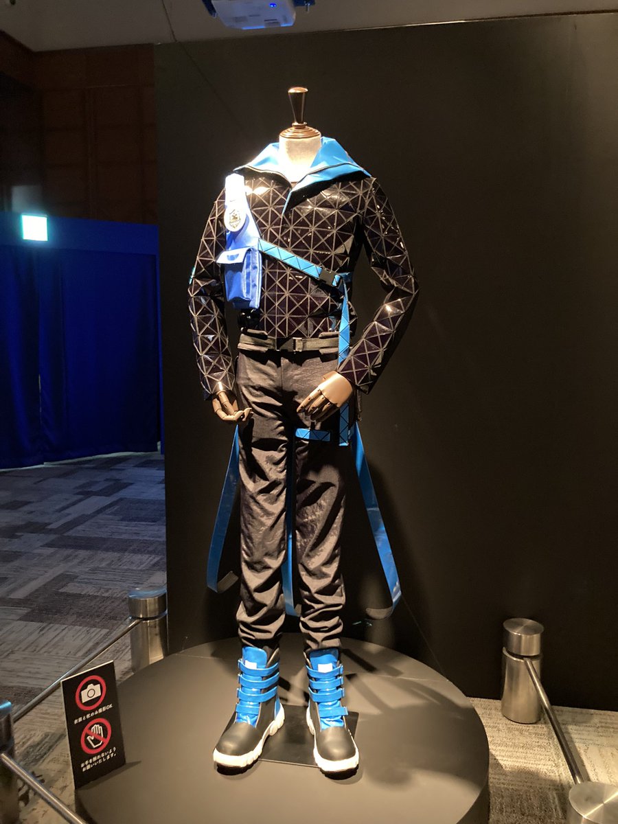「品さんと念願のツイ展行ってきたッチャンをスケベな位置から撮影させていただきました」|ヲギ低浮上のイラスト