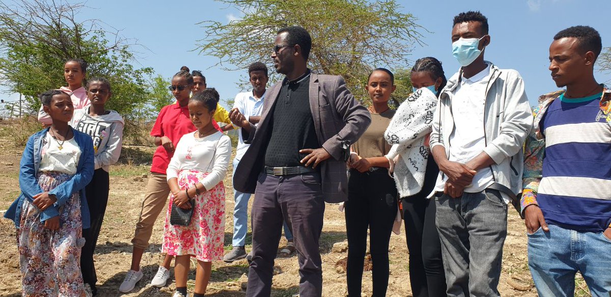 OromiaclimateJM's tweet image. Observation; at Mojo city , we are able to see the realities that are happening and destroying us !!
Photo speakes !!
#Thinkclean #ClimateJustice
#savetheplanet #Thinkgreen