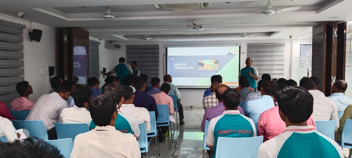 HoneyyGroup's tweet photo. Day 2 of new employee training has been a great learning to all the participants. We are glad to have addressed them today.
#NewEmployees #EmployeeTraining #realestateexpert #NewEmployeeTraining #FutureGoals #Leaders #Growth #careergrowth https://t.co/hMLbwuVaFK