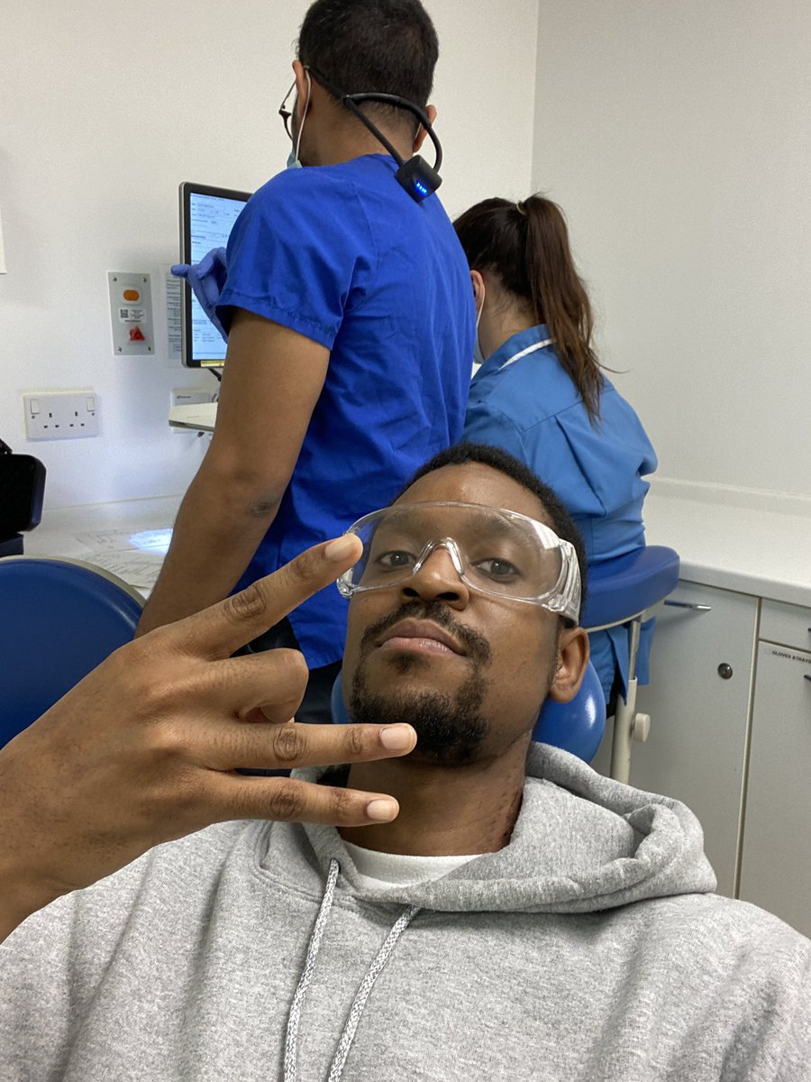 MakintsMind's tweet photo. So Fresh & So Clean Clean π¦·β¨
Used this opportunity to educate my dentist about the blockchain and decentralised social media platforms (@desoprotocol // @WeAreStori )
#Makintsmind #Web3 #musicnfts #musicnft https://t.co/a3HR0xnKvI