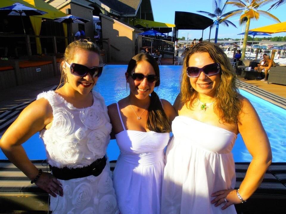 LemonWheelBand's tweet image. Catch the original trio Shelby, Dusti &amp;amp; Lisa for a reunion show Sat June 10 at Mr. Mouse in Yorktown for a preSummer block party! facebook.com/events/s/reuni…