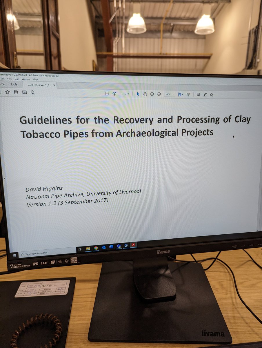 Amy_Reyns's tweet image. Fridays are for..
Archaeology and clay pipes?