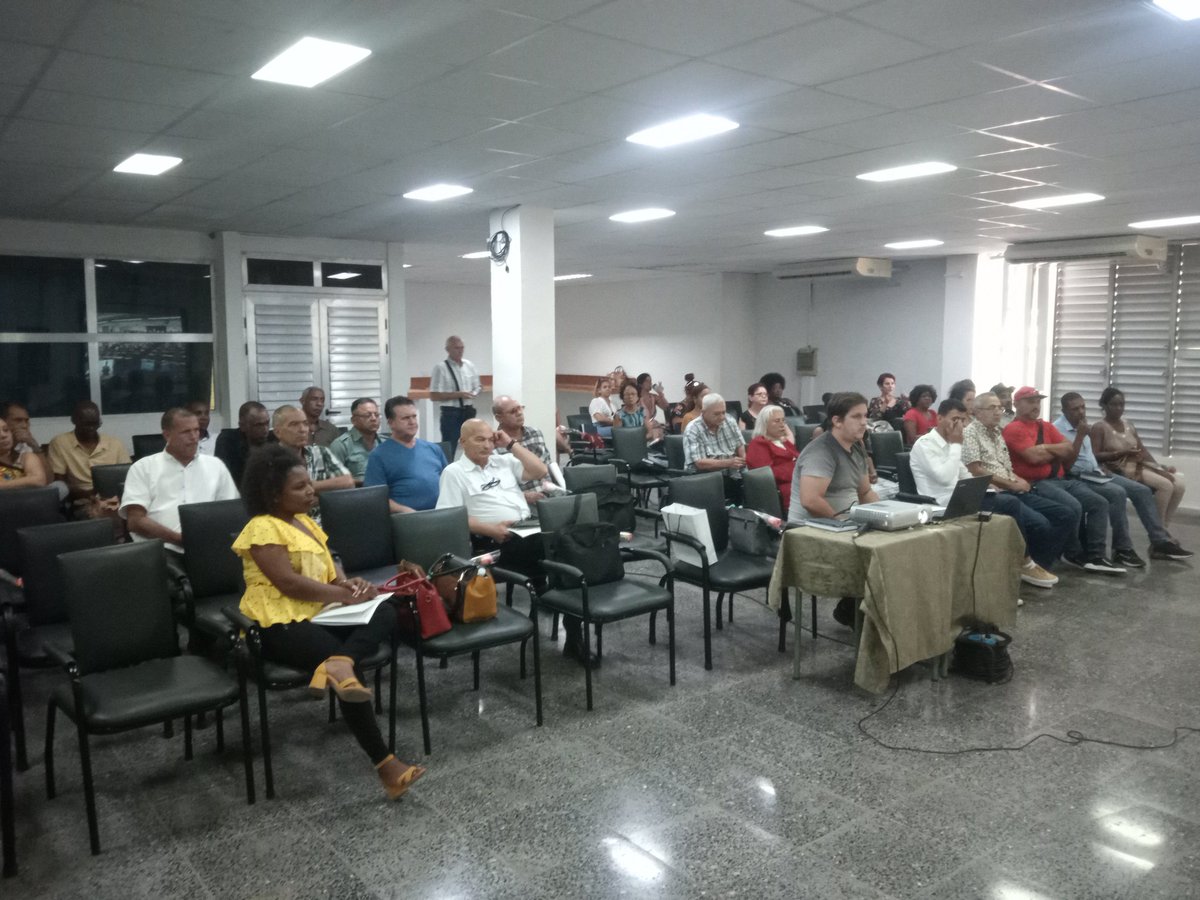 EmtaMiguel's tweet image. Comienza el Balance Anual de la #Emta, con la presencia de @DavidBa47191917 y otros dirigentes de #GESIME y del Sindicato provincial.