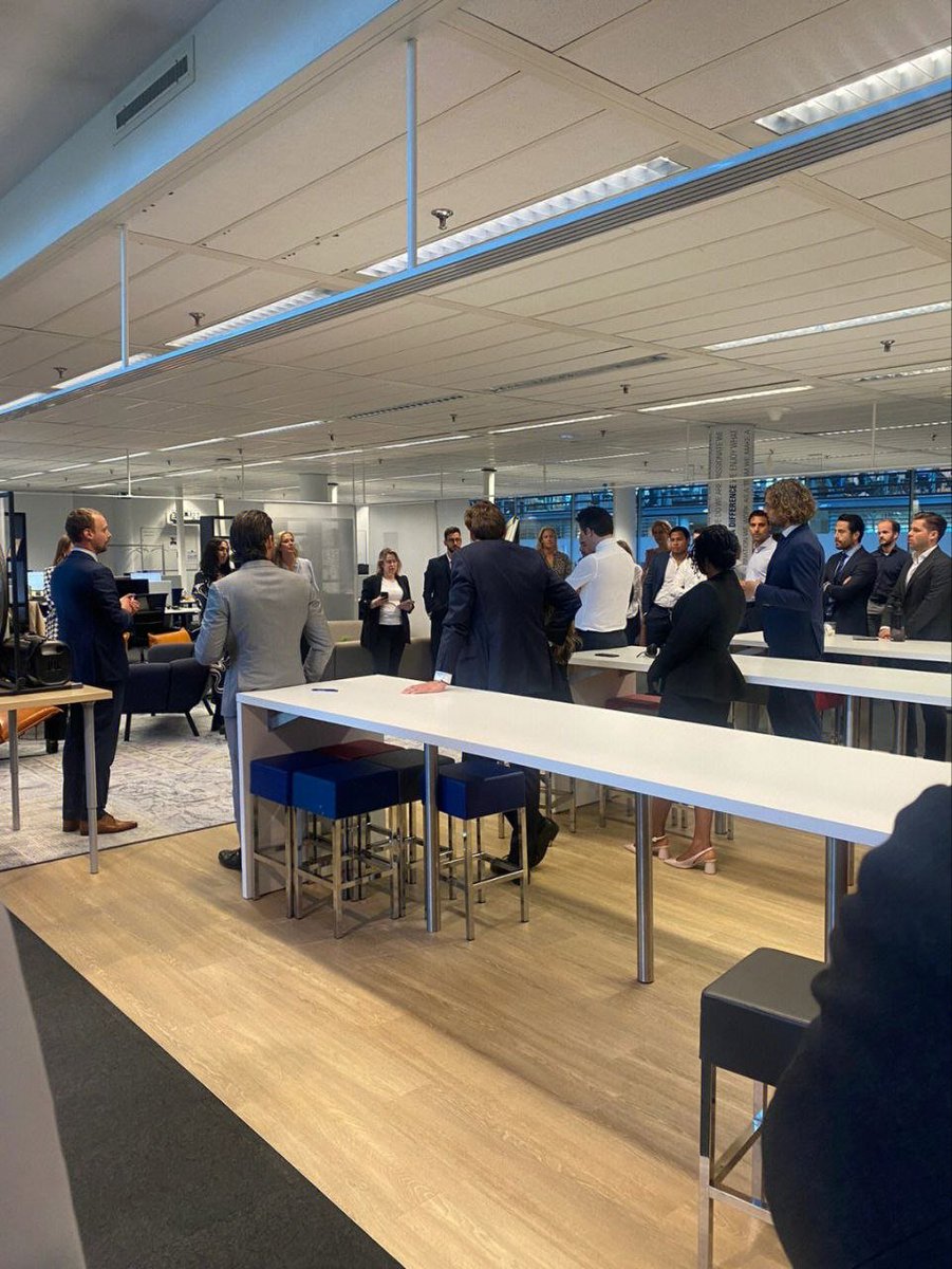 Yedda199252's tweet photo. A good team must not only have core competitiveness, but also have cohesion. Cohesion does not only come from the team leader and an individual, but the temperament exuded by everyone in the team. This is what an excellent team looks like https://t.co/HH9CVOrjP9