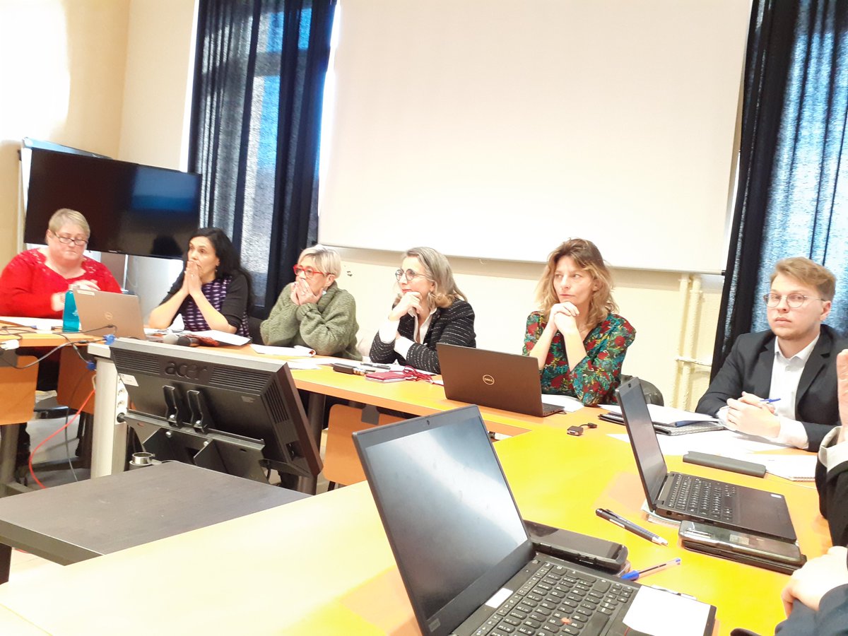 Prefet23's tweet image. #violencesconjugales 
Ce matin, Virginie DARPHEUILLE, préfète de la Creuse, et  Alexandra PETHIEU, Procureure de la République, ont présenté le bilan de l’année 2022 et les orientations 2023  du comité local d'aide aux victimes violences conjugales #clav